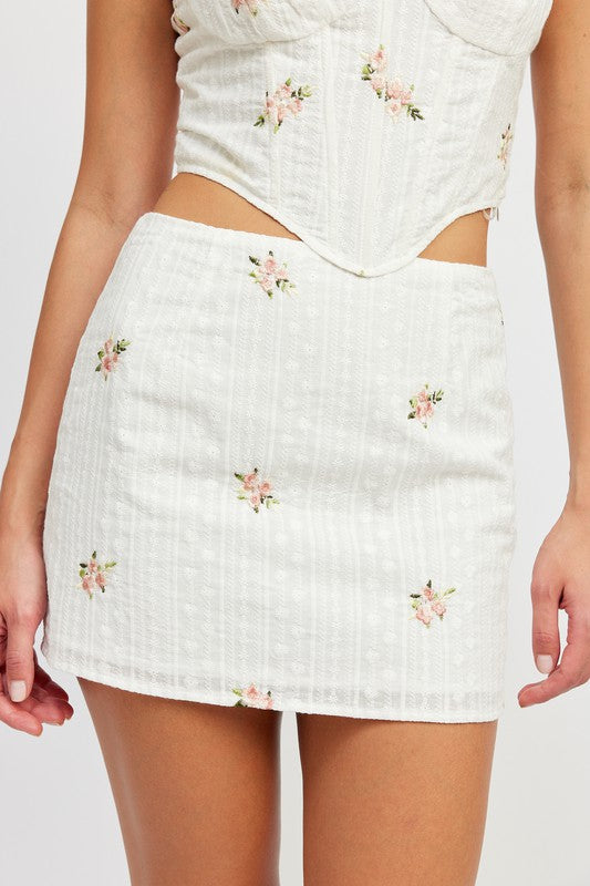 Emory Park Floral Print Mini Skirt | us.meeeshop