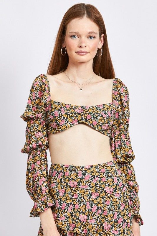 Emory Park | Floral Print Puff Sleeve Crop Top us.meeeshop - Shirts & Tops