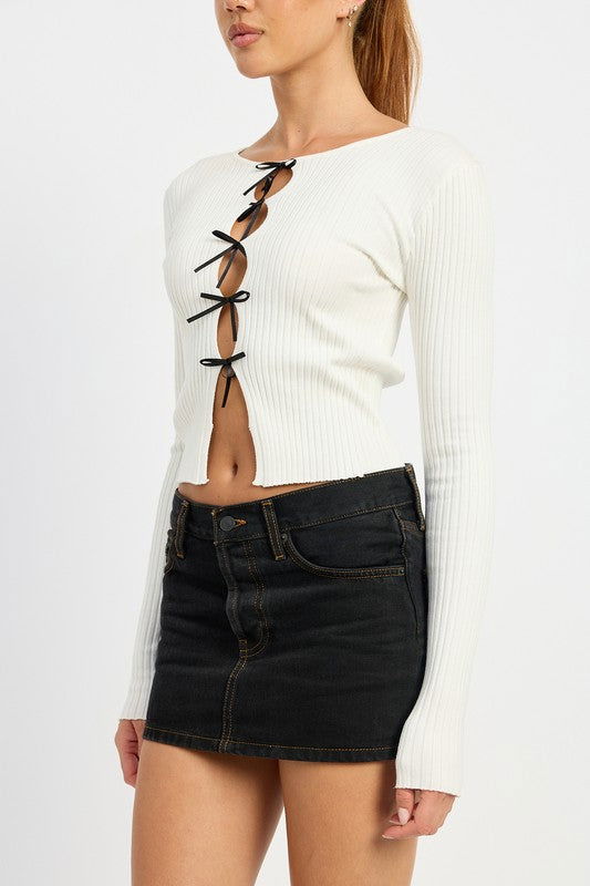 Emory Park Long Sleeve Ribbed Top With Bow Detail us.meeeshop - 