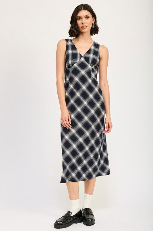 Emory Park Plaid Bias Maxi Dress us.meeeshop - Dresses