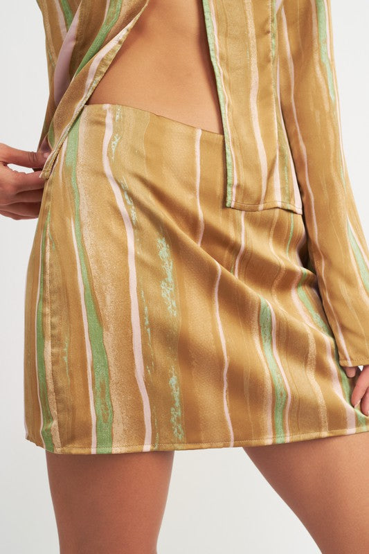 Emory Park Printed Low Waist Mini Skirt | us.meeeshop