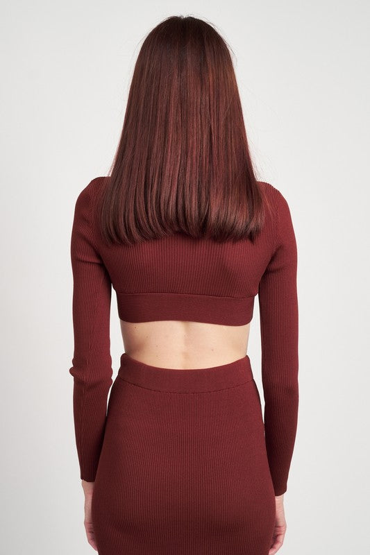 Emory Park | V Neck Cropped Sweater Top | us.meeeshop