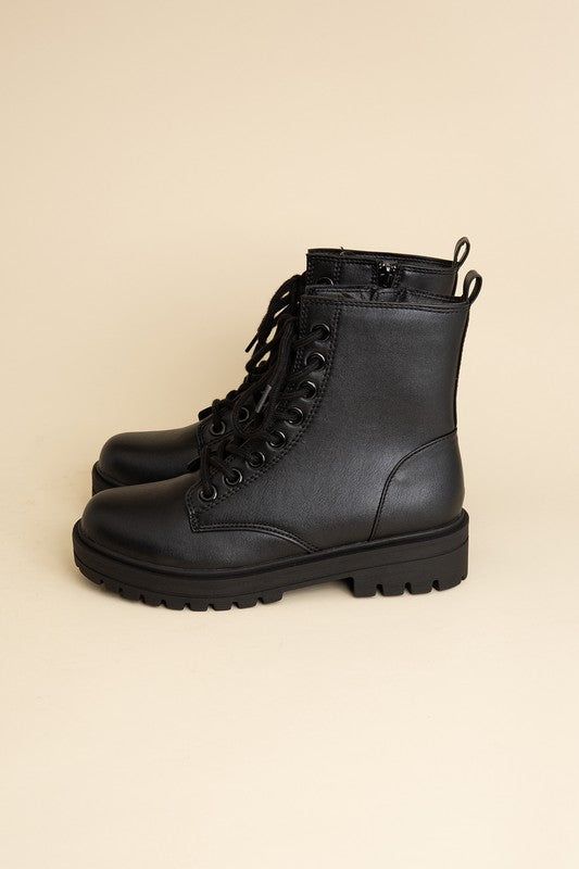 Epsom Lace-Up Boots - us.meeeshop