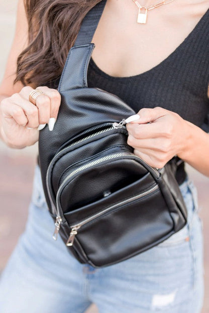 Essential Sling Bag | us.meeeshop