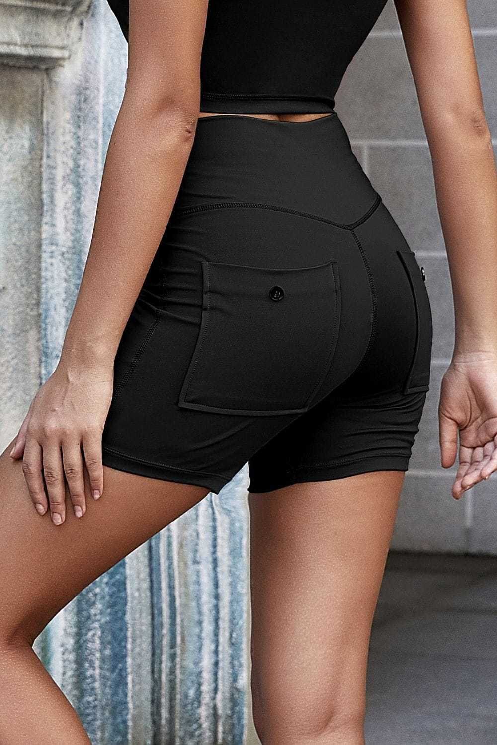 Exposed Seam Decorative Button Yoga Shorts us.meeeshop - 