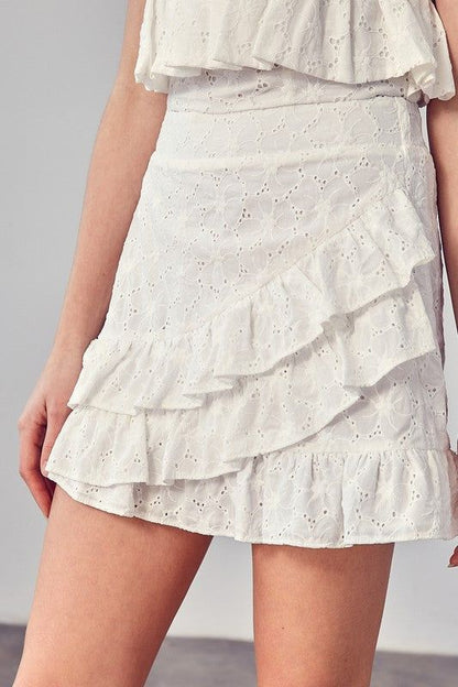 Eyelet Ruffle Skirt In White us.meeeshop - 