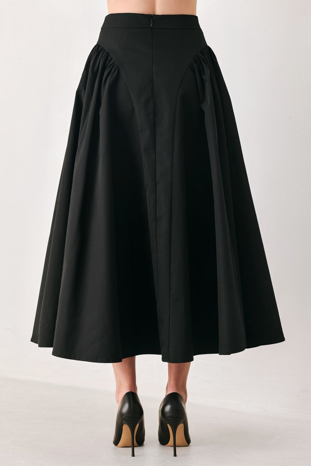 SCULPTED NOIR SHIRRED MIDI SKIRT