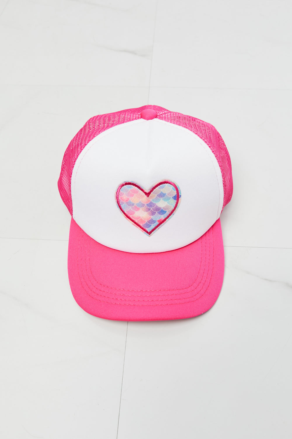 Fame Falling For You Trucker Hat in Pink | us.meeeshop
