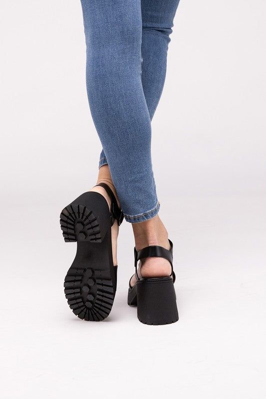 Fortune Dynamic BOOMER-S Platform Heel Sandals us.meeeshop - 