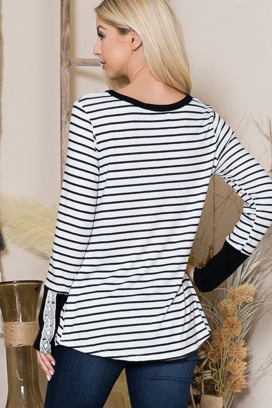 Front Twist Stripe Knit Top us.meeeshop - 