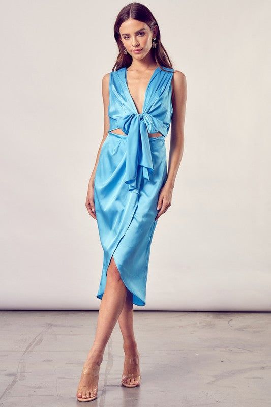 Front Tie Slit Wrap Dress | us.meeeshop