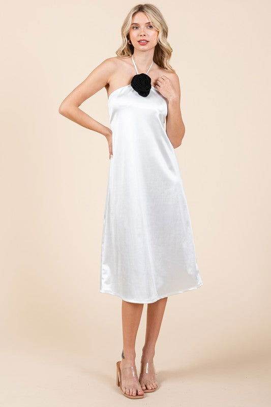 Geegee Plus Satin Slip Dress - us.meeeshop