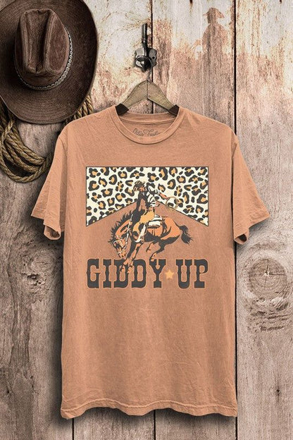 Giddy Up Graphic Top us.meeeshop - 