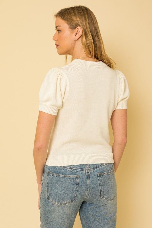 Gilli | Hello Beautiful Short Sleeve Sweater Top us.meeeshop - 