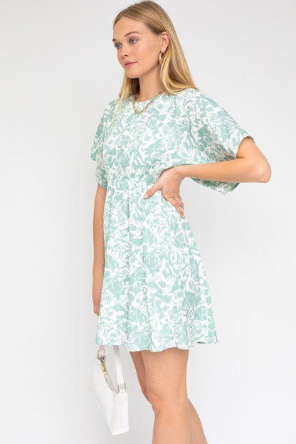 Gilli | Kimono Sleeve Floral Print Dress | us.meeeshop