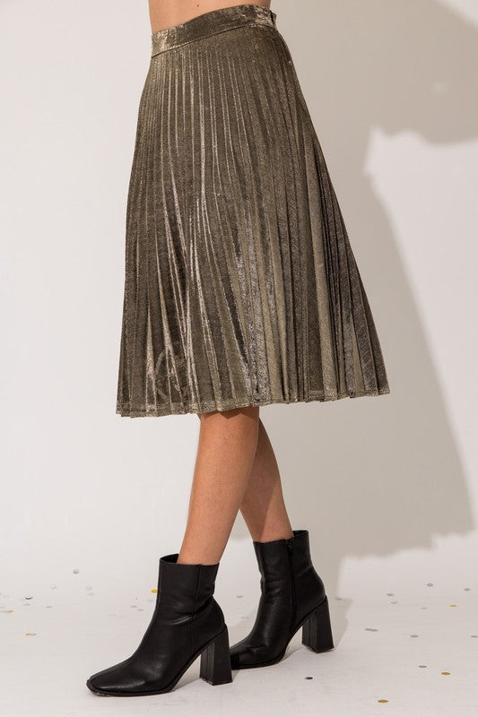 Gilli Lurex Fabric Pleated Midi Skirt | us.meeeshop