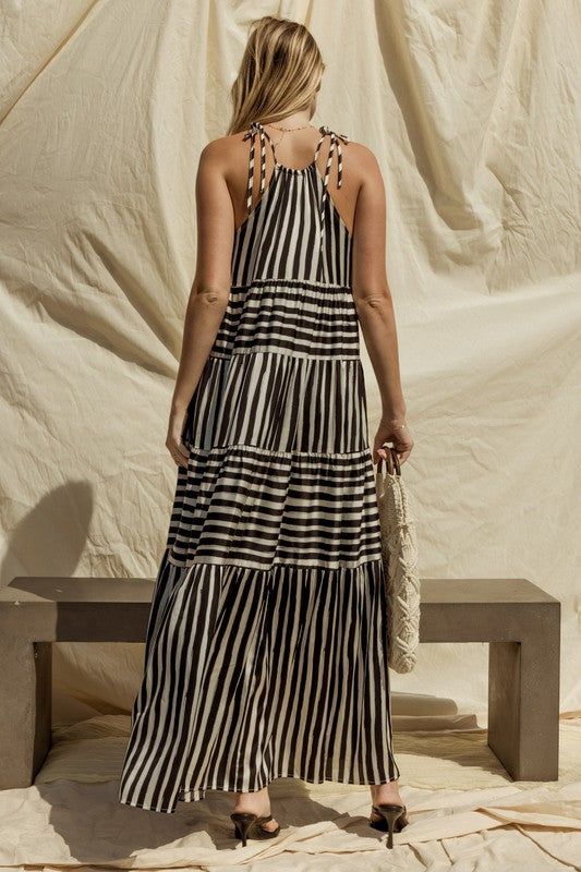 Gilli Sleeveless Stripe Maxi Tiered Dress us.meeeshop - 