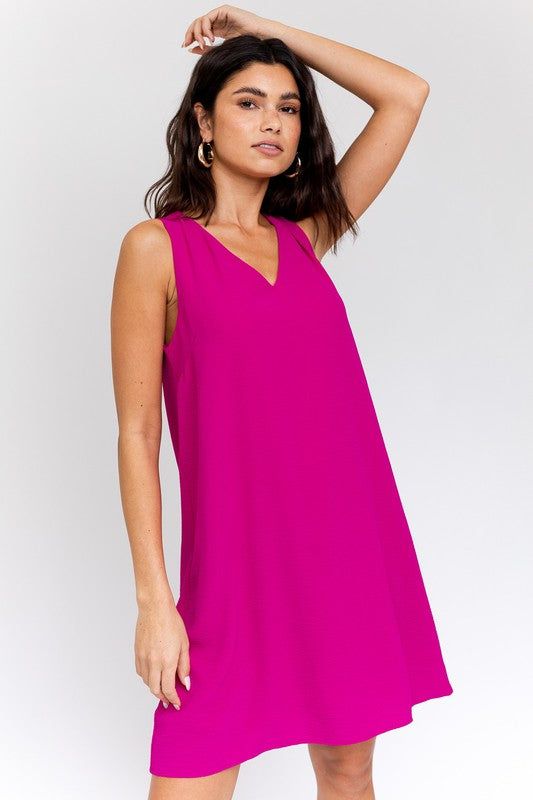 Gilli | Sleeveless V-Neck Dress us.meeeshop - 