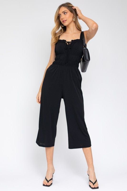 Gilli | Sleeveless Drawstring Cropped Jumpsuit - us.meeeshop