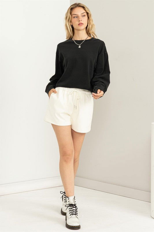 HYFVE Chic Take Long Sleeve Sweatshirt us.meeeshop - 