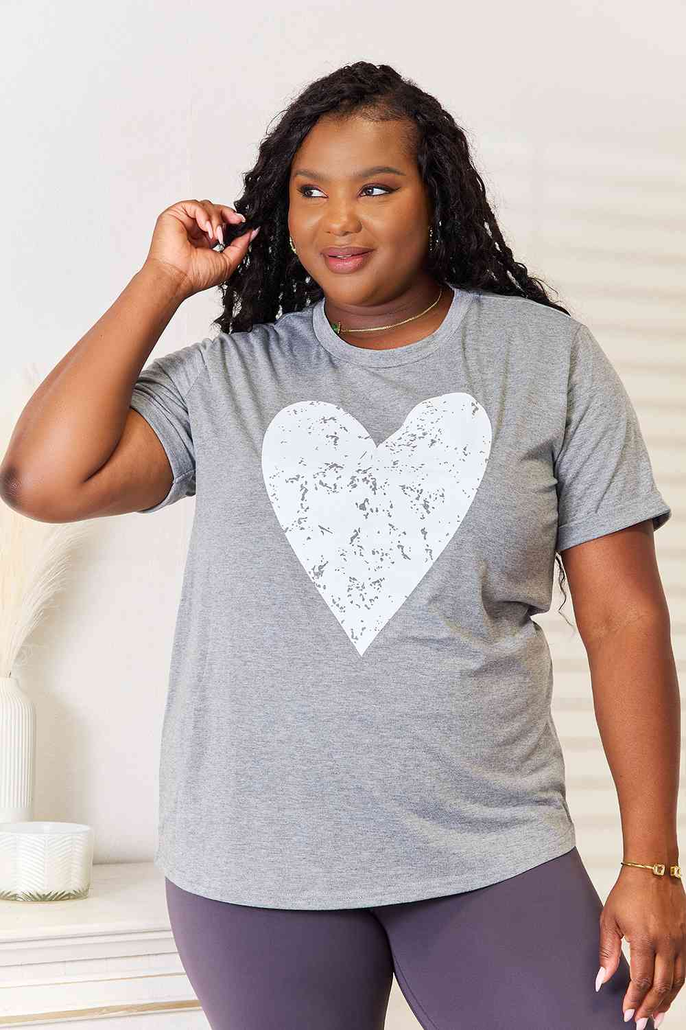 Heart Graphic Cuffed Short Sleeve T-Shirt | us.meeeshop