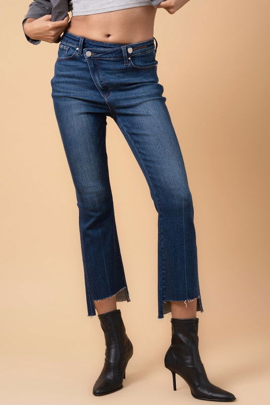 Women's Insane Gene Crossover Step Hem Crop Boot Jeans - us.meeeshop