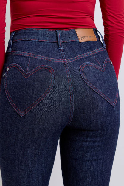 Judy Blue Full Size Heart Shaped Back Pockets Skinny Jeans us.meeeshop - 