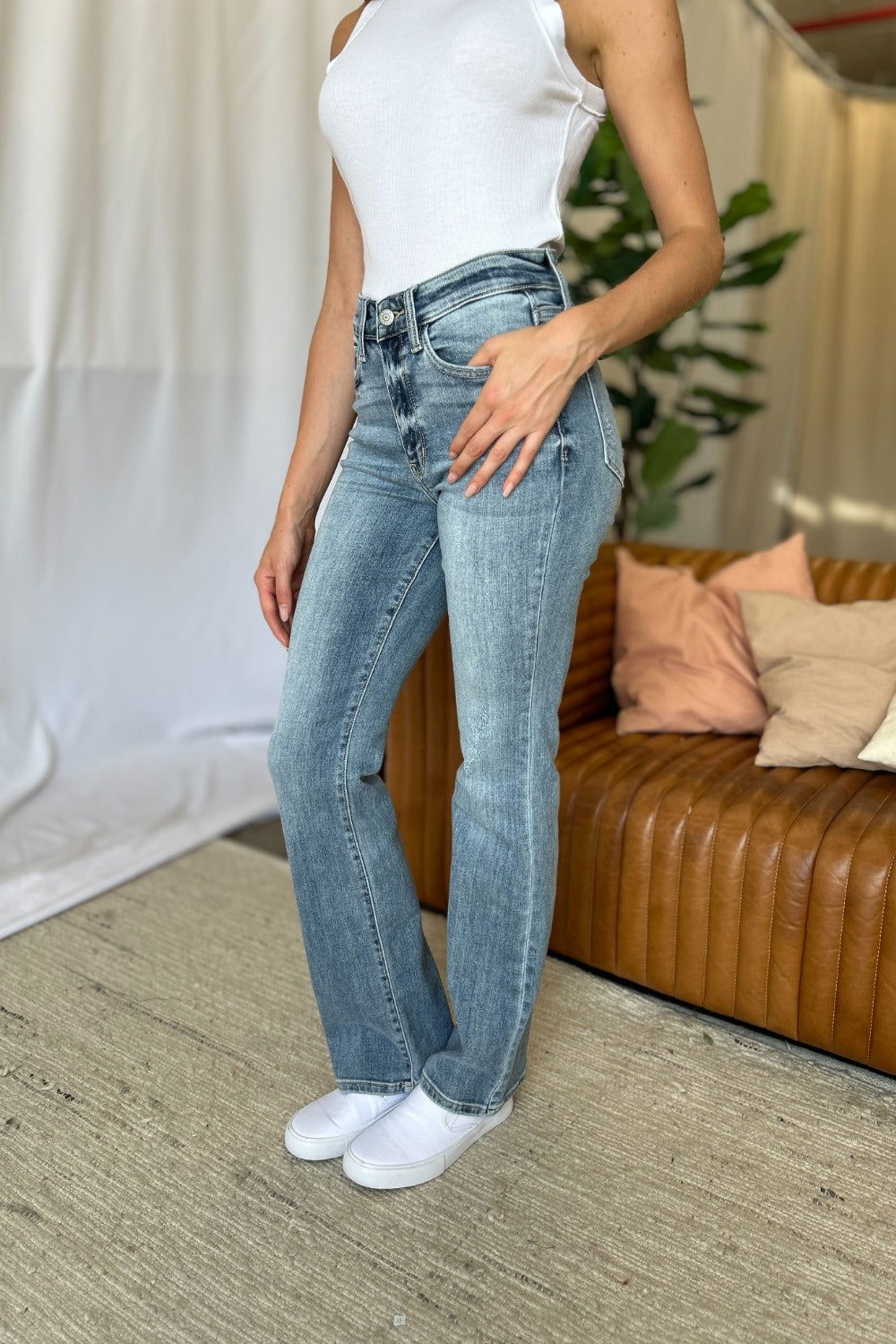 Judy Blue Full Size Medium Rise Bootcut Jeans us.meeeshop - 