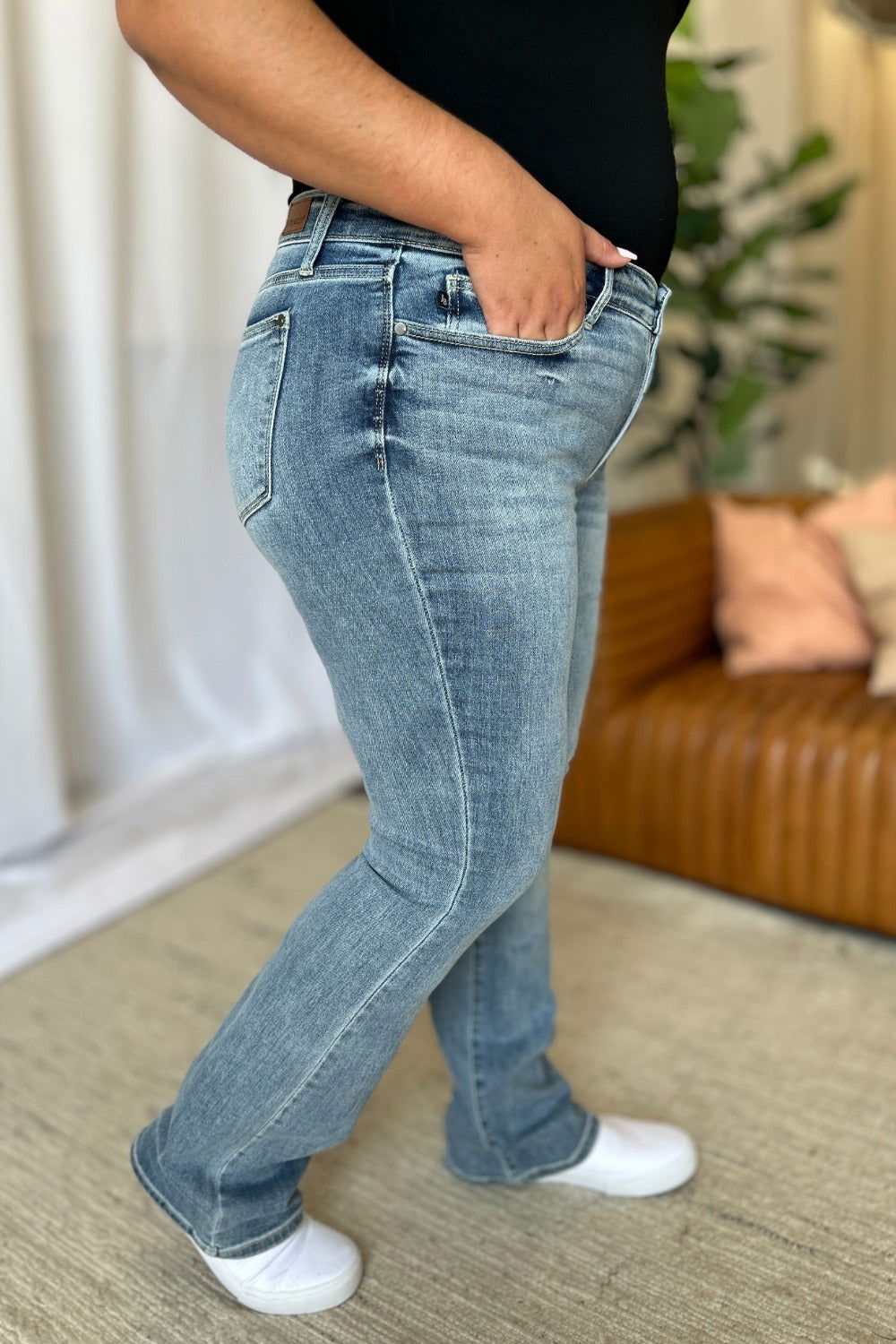 Judy Blue Full Size Medium Rise Bootcut Jeans us.meeeshop - 