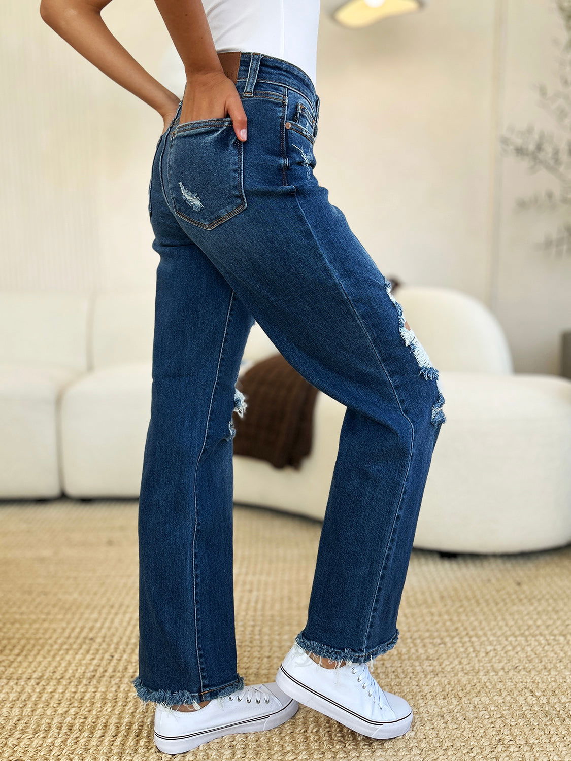 Judy Blue Full Size Mid Rise Distressed Raw Hem Jeans us.meeeshop - 