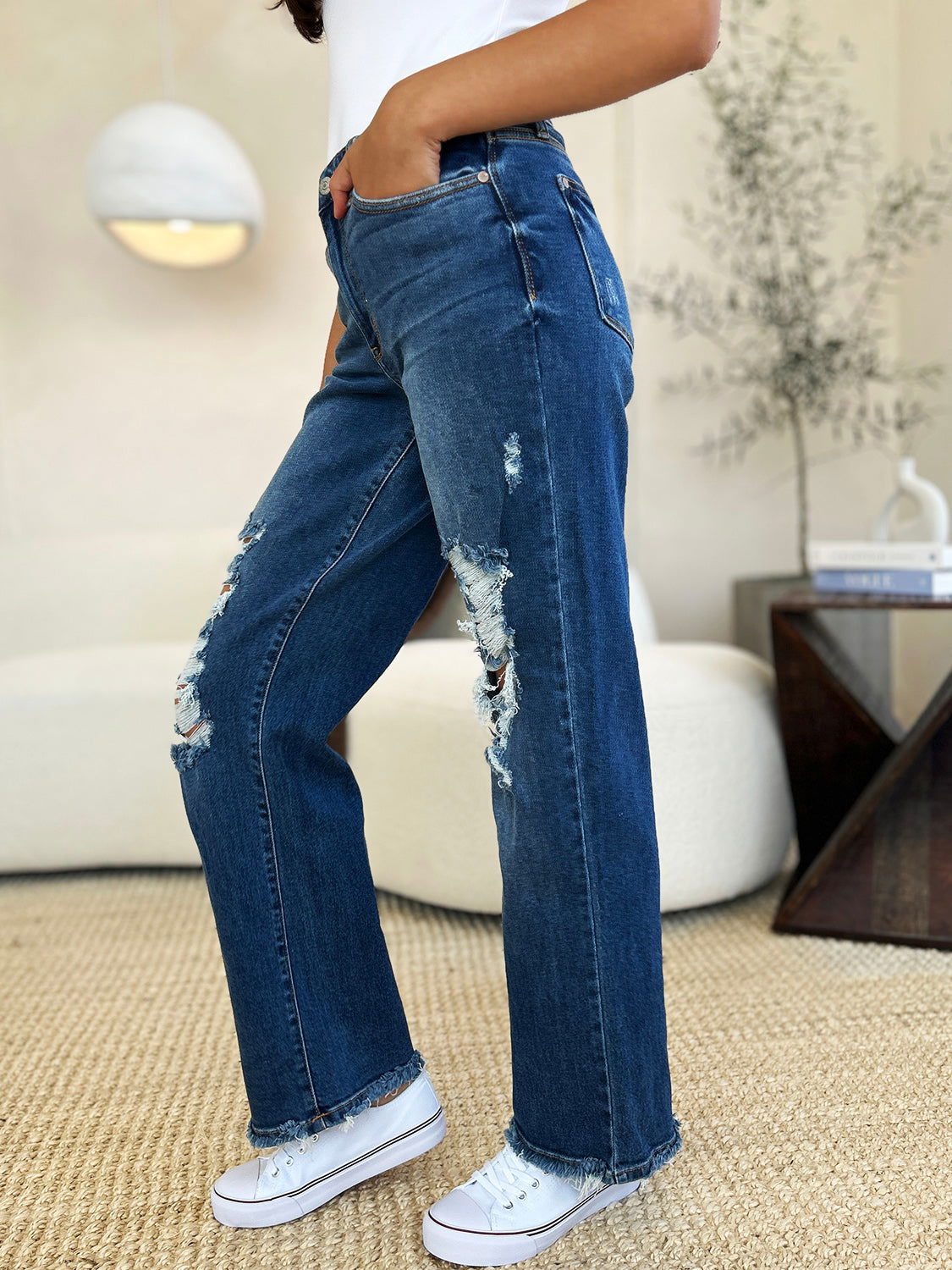 Judy Blue Full Size Mid Rise Distressed Raw Hem Jeans us.meeeshop - 