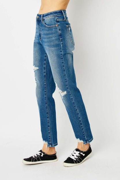 Judy Blue Full Size Distressed Slim Jeans - us.meeeshop