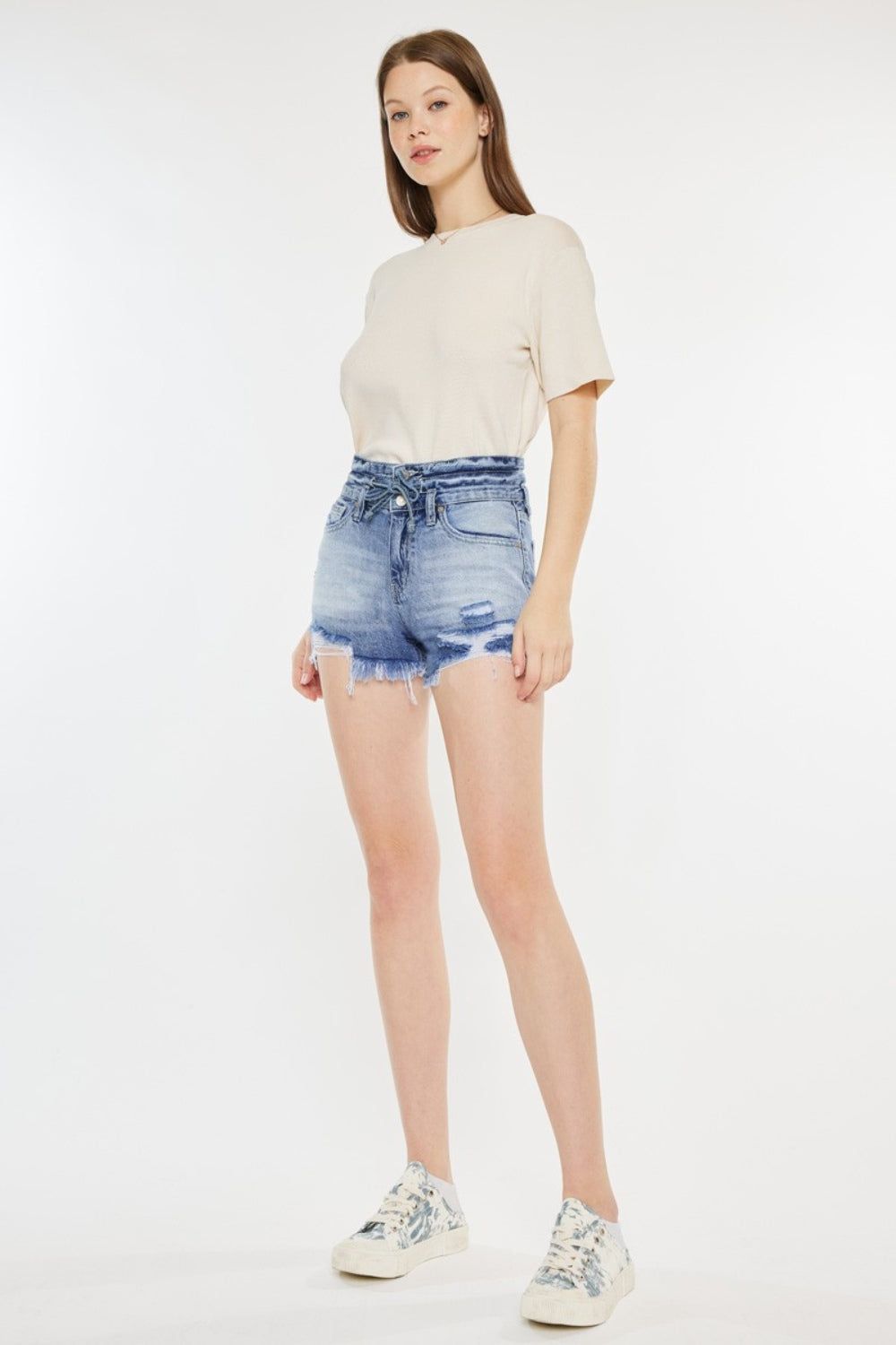 Kancan High Rise Frayed Hem Denim Shorts - us.meeeshop