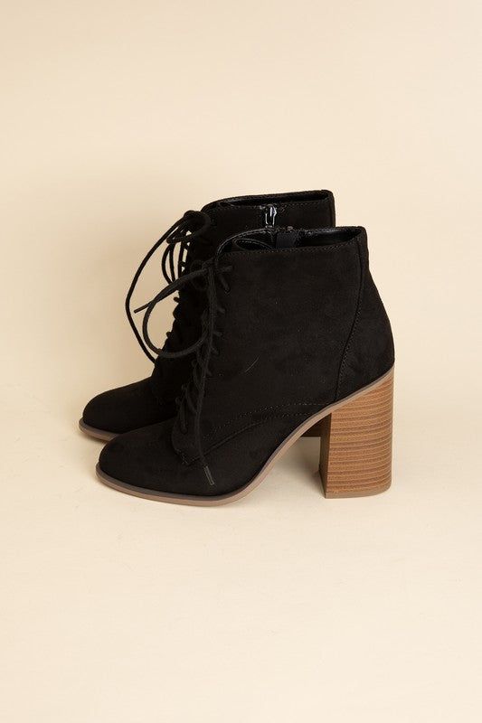 Women's Kidman Lace Up Boots - us.meeeshop