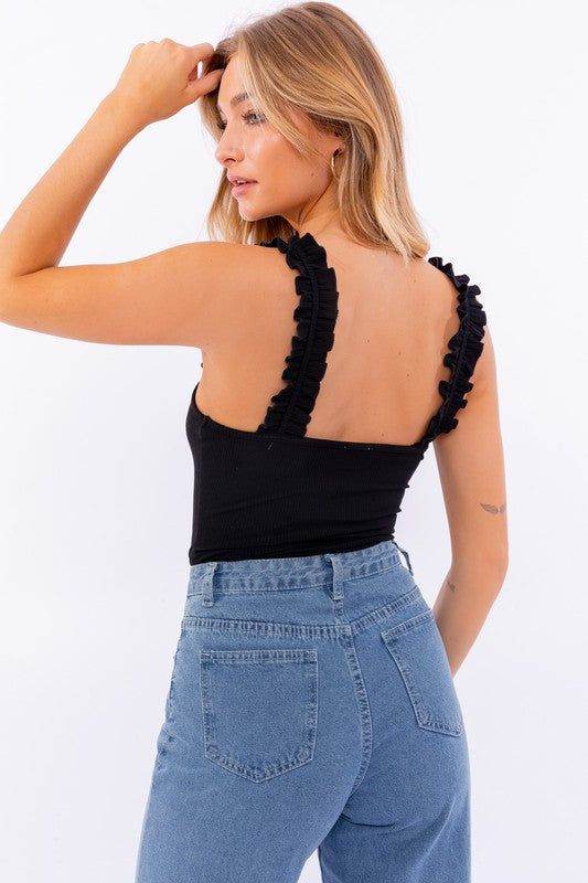 LE LIS | Ruffle Ribbed Bodysuit - us.meeeshop