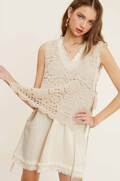 La Miel Self Side Tie Detailed Crochet Vest Top us.meeeshop - 