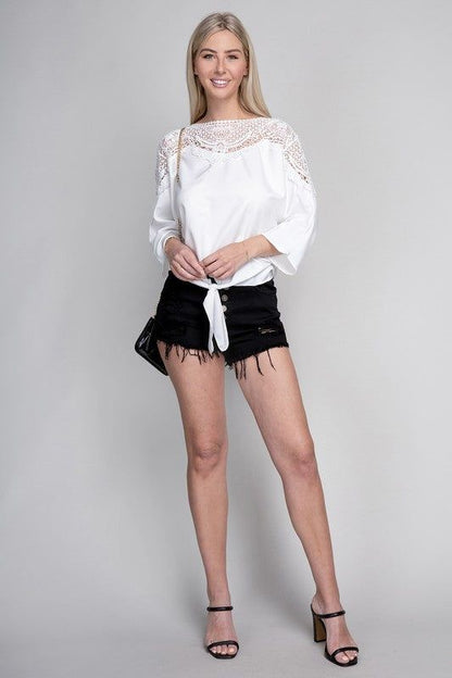 Lace trim blouse with tie us.meeeshop - 