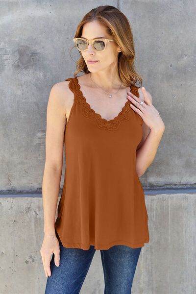 Lace Detail V-Neck Cutout Cami - us.meeeshop