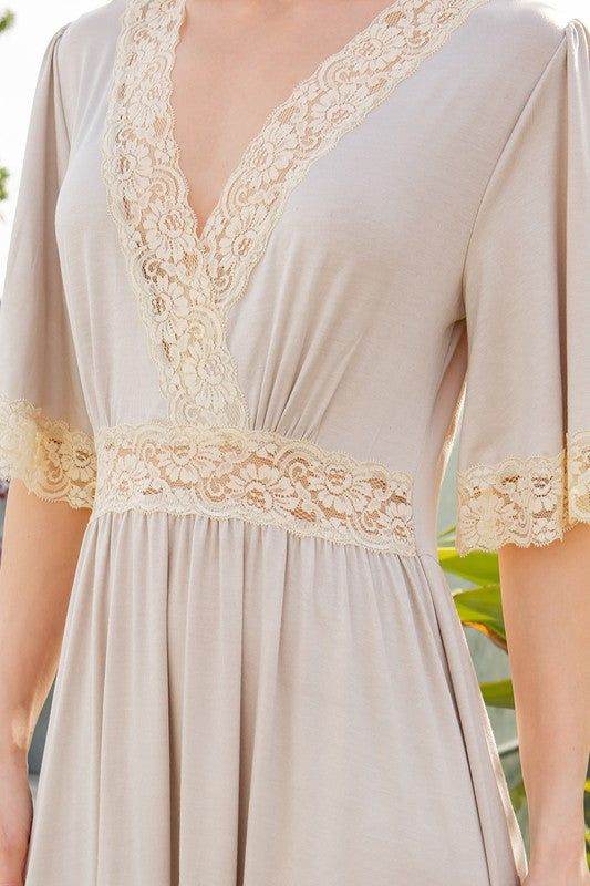 Lace trimmed Detailed Tiered Dress - us.meeeshop