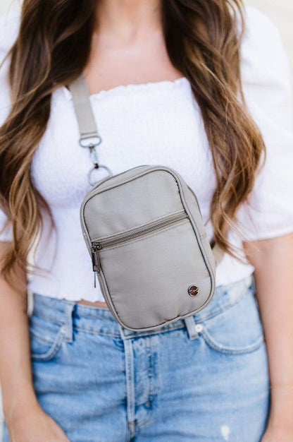 Lainey Customizable Crossbody Sling - us.meeeshop