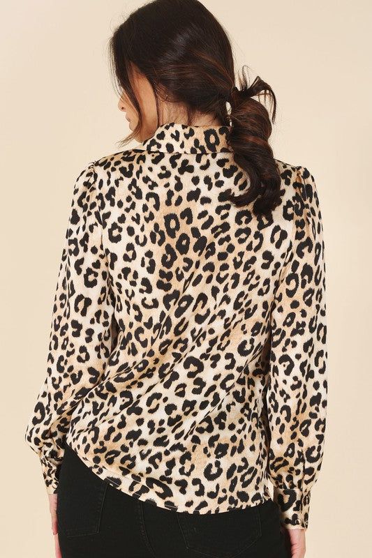 Lilou Satin leopard blouse us.meeeshop - 