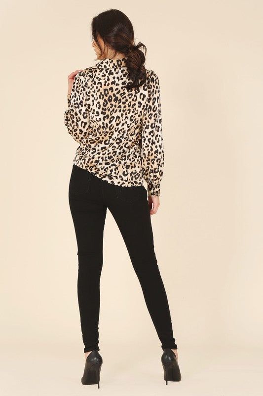 Lilou Satin leopard blouse us.meeeshop - 