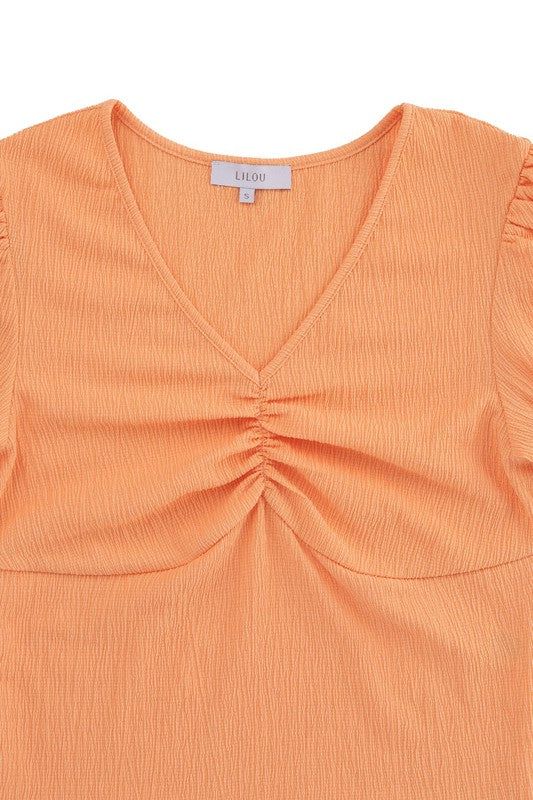 Lilou Shirred V neck top with puff sleeves us.meeeshop - 