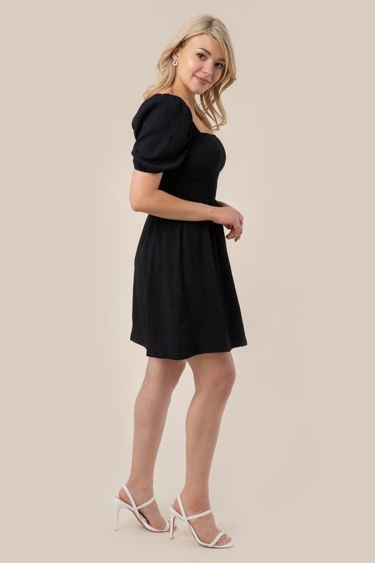 Women's Lilou Puff sleeved smocked dress - us.meeeshop