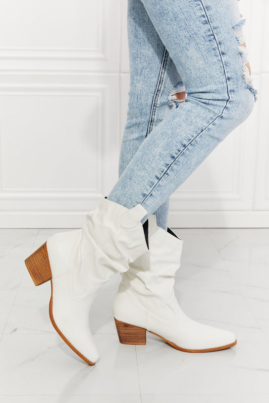 MMShoes Better in Texas Scrunch Cowboy Boots in White | us.meeeshop
