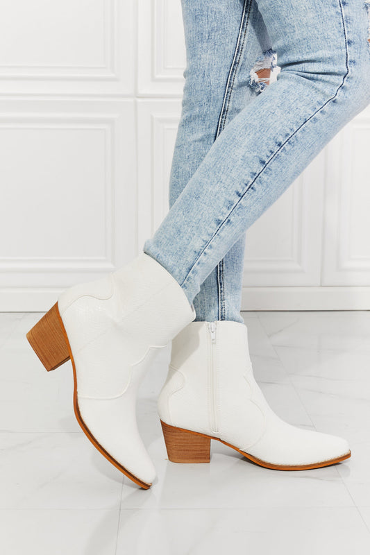 MMShoes Watertower Town Faux Leather Western Ankle Boots in White | us.meeeshop