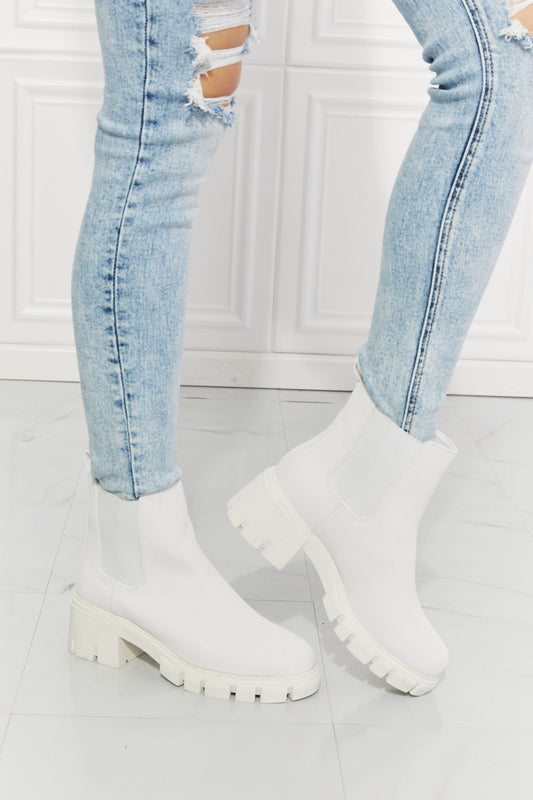 MMShoes Work For It Matte Lug Sole Chelsea Boots in White | us.meeeshop