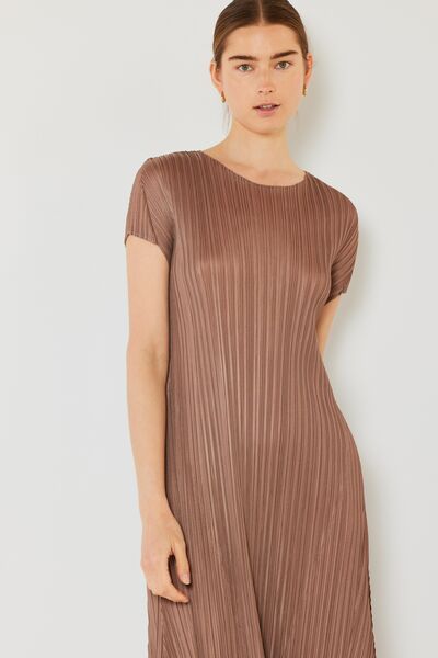 Marina West Swim Pleated Cap Sleeve A-Line Dress - us.meeeshop