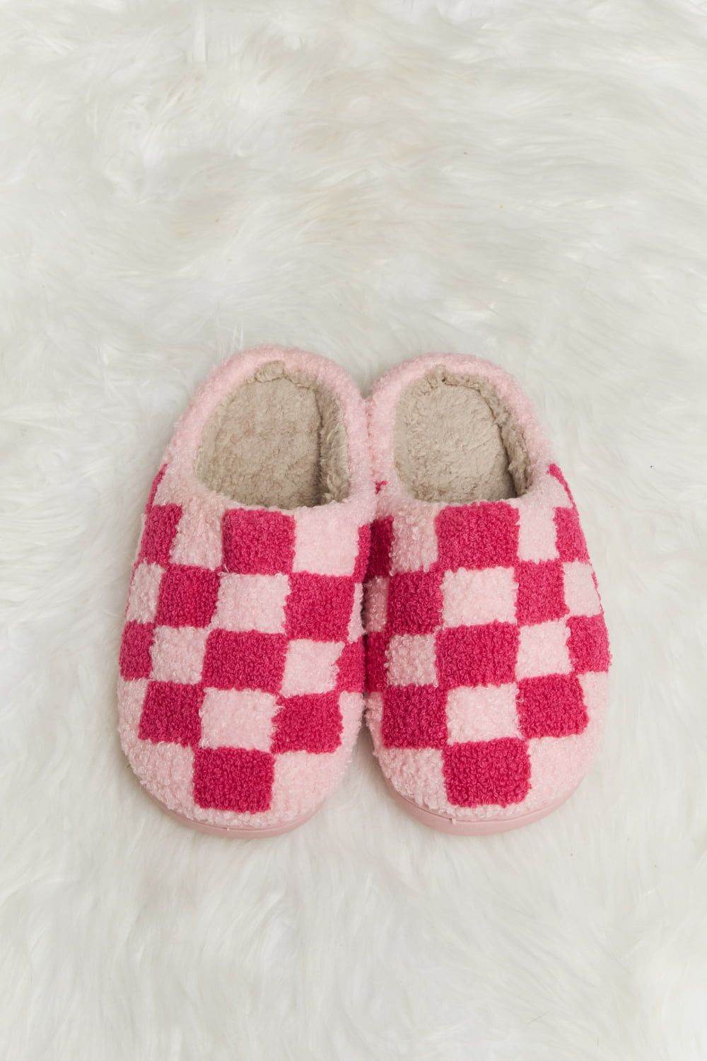 Melody Checkered Print Plush Slide Slippers - us.meeeshop