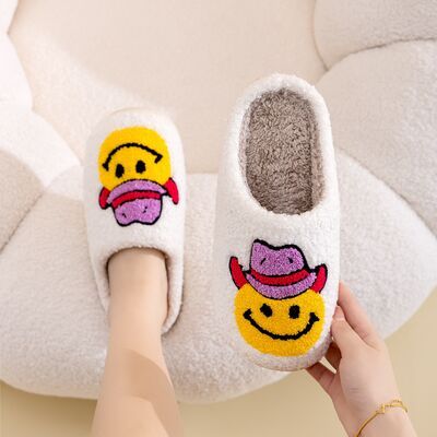 Melody Smiley Face Slippers - us.meeeshop